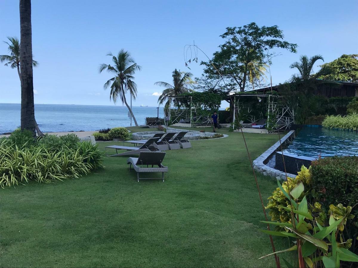 Luxurious Beachfront Apartment Pattaya