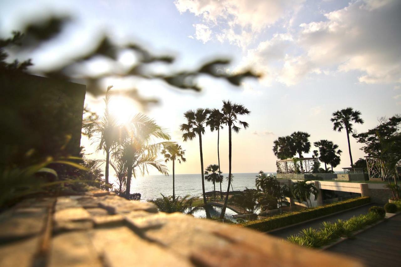 Luxurious Beachfront * Pattaya